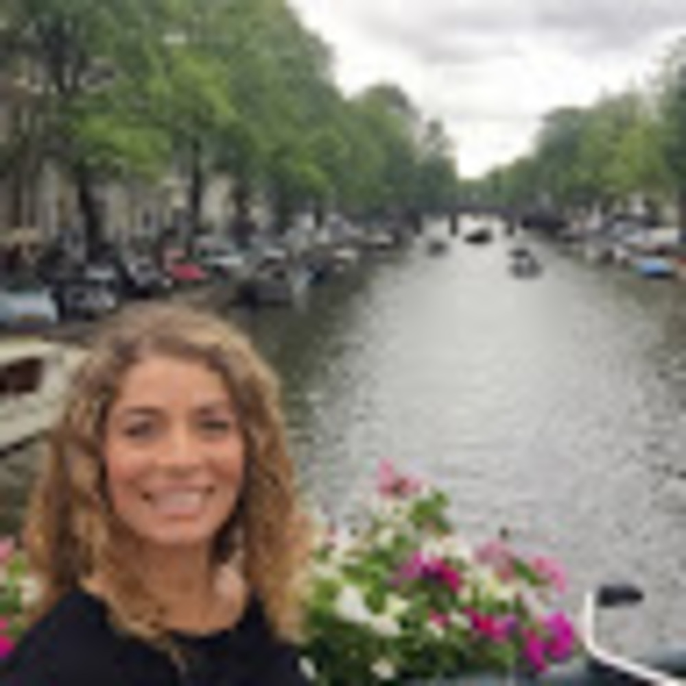 Meet your Posher, Becky